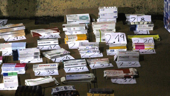 Hermanos son detenidos cuando intentaron robar medicamento de UNAERC