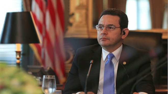 Senadores de EEUU urgen a investigar corrupción en Guatemala