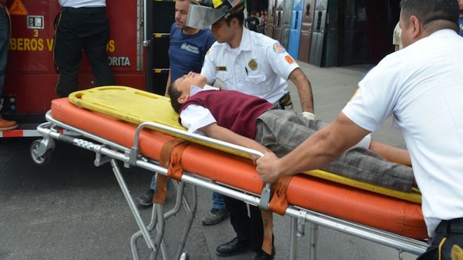 Violencia imparable: Dos niños heridos de bala y una mujer muerta en la zona 18