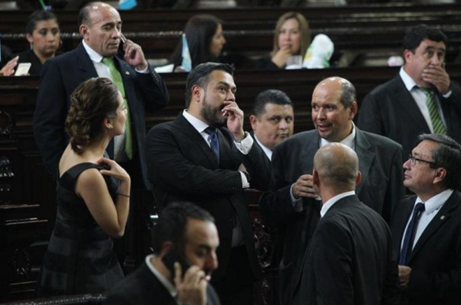 Non gratos los diputados que votaron a favor