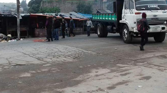 #ParoNacional Bloquean ruta entre San Marcos y Xela, en San Juan Ostuncalco