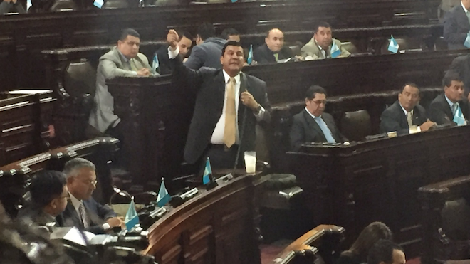 "El paro de ayer fue un fracaso", dicen diputados