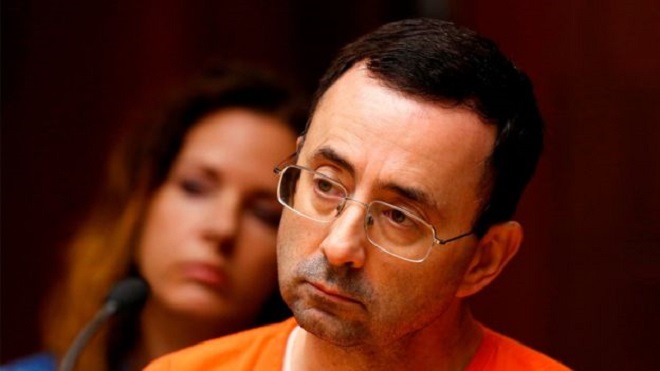 "La noche más aterradora de mi vida ocurrió cuando tenía 15 años": el desgarrador testimonio de abuso sexual de la gimnasta estadounidense McKayla Maroney Lawrence "Larry" Nassar