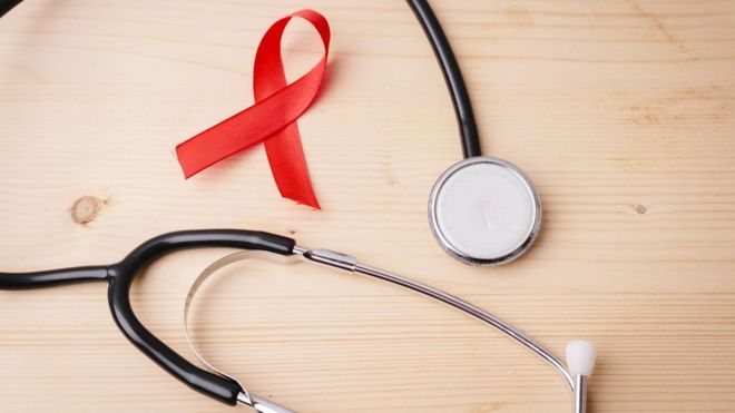 Cura por bicarbonato, los tiburones no sufren de cáncer... 7 mitos sobre el cáncer que quizás creías que eran ciertos