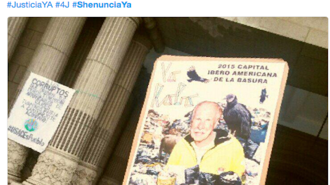 #SheNunciaYa se vuelve tendencia en contra de Álvaro Arzú [GALERÍA]