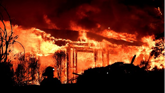 Diez muertos por devastadores incendios en región del vino de California