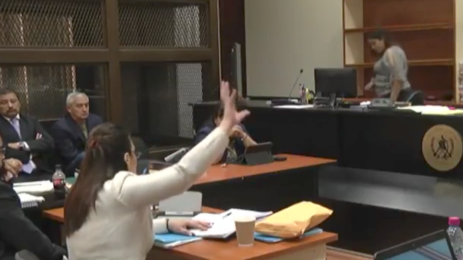 VÍDEO: Baldetti apoya a Jimmy Morales y Álvaro Arzú para declarar "Non grato" a Velásquez