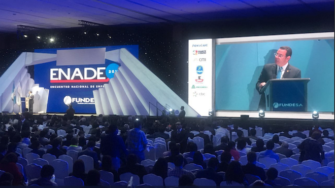 VIDEO: “No me distraigan” clama Jimmy Morales en el #ENADE2017