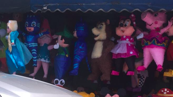 polémica piñata en la zona 1 es denunciada por los padres