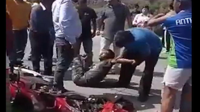 VIDEO: Violento final para estos presuntos ladrones en Quetzaltenango