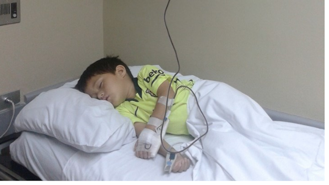 Adrián González, el pequeño que sigue su lucha por vivir y para ello necesita ayuda