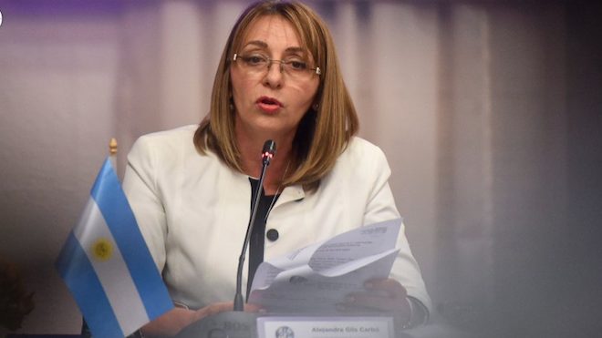 Renuncia la fiscal general argentina bajo presión del gobierno de Macri