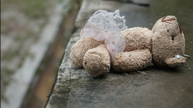 Juguetes y peluches contra abusos sexuales a niños. También cuentan las historias
