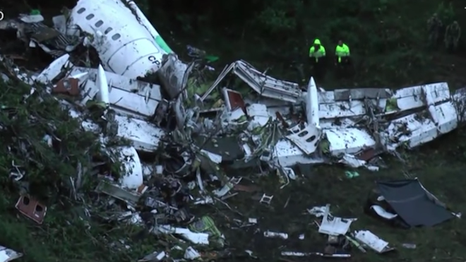 Nostalgia y oraciones, el fútbol recuerda la tragedia de Chapecoense
