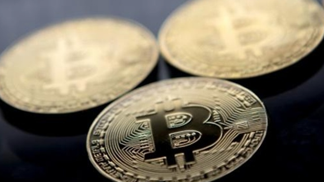 El bitcoin, a punto de pulverizar el récord de los 10.000 dólares