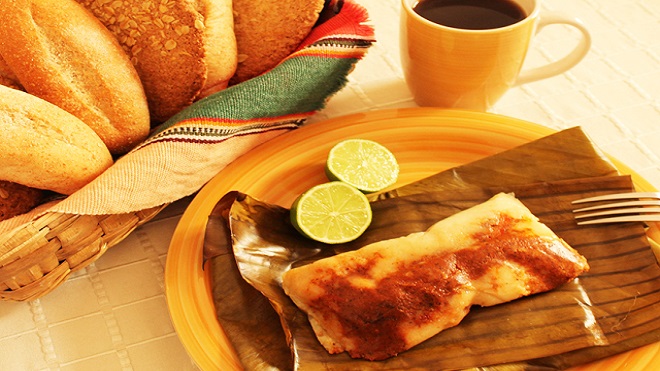 Todo lo que debes saber para preparar un tamal colorado guatemalteco