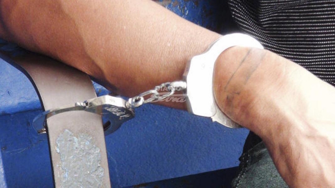 Prófugos de la justicia fueron a votar y los detuvieron
