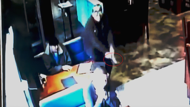 Oficial antidrogas fue asesinado a balazos dentro de un restaurante (FUERTE VIDEO)