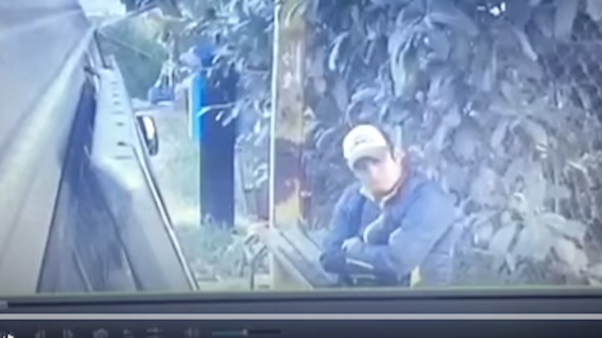 VIDEO: Graban asalto a pasajeros de un bus en Villa Nueva