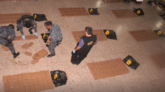 Capturan a colombiano y decomisan 690 kilos de cocaína en Santa Rosa