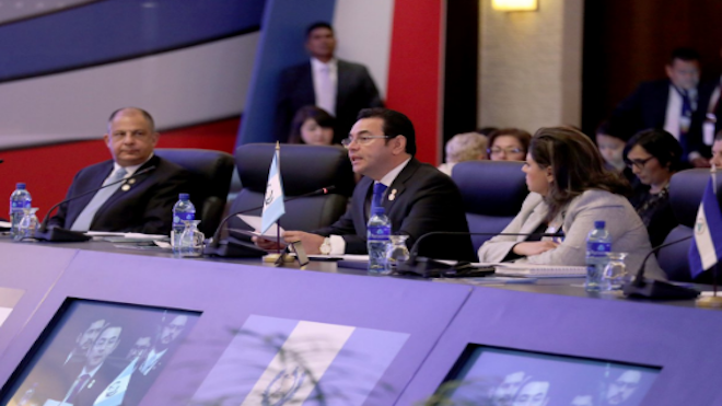 Jimmy Morales y otros 3 presidentes piden respetar resultados electorales en Honduras