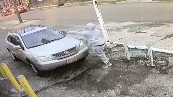 VIDEO: Brutal tiroteo en una gasolinera como en una película de gángsteres