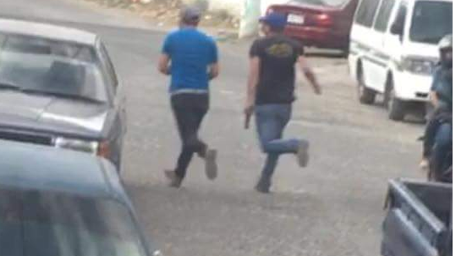 VIDEO: Así asaltan a plena luz del día en San Miguel Petapa