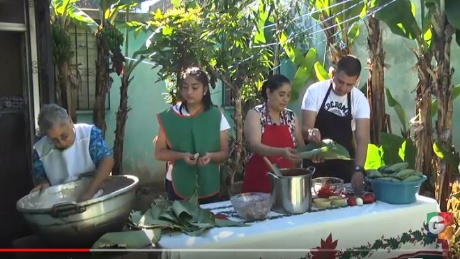familia-tamales