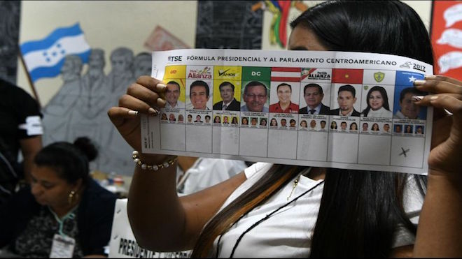 Tribunal electoral de Honduras dispuesto a revisar miles de actas con la oposición