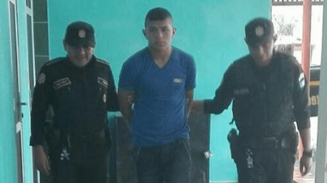 Soldado del Ejército capturado con moto robada, tenía orden de captura por agresión sexual