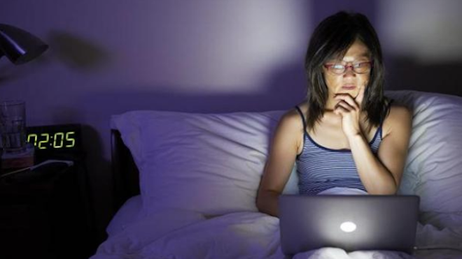 La mujeres que trabajan de noche tienen mayor riesgo de contraer cáncer, según estudio