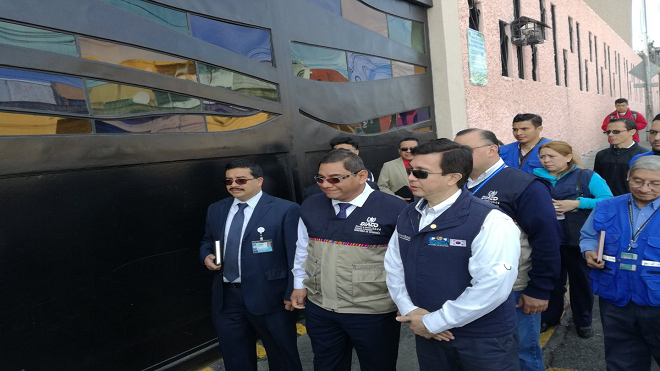 Autoridades se acercan a los colegios a verificar facturas