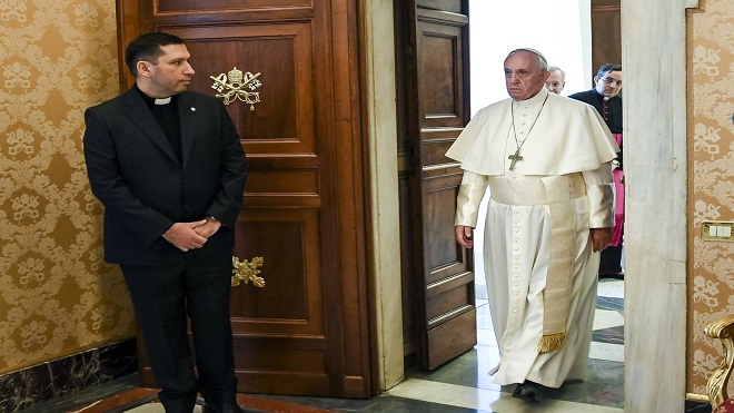 Una víctima chilena informó al Papa del encubrimiento de un caso de abusos por parte de un obispo