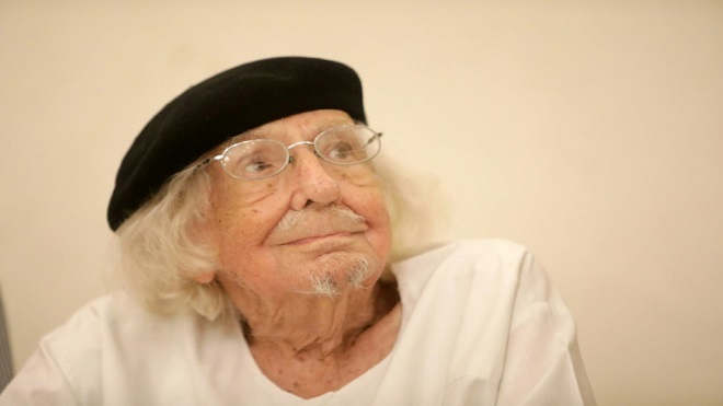 El poeta nicaragüense Ernesto Cardenal presentó poema inédito en festival
