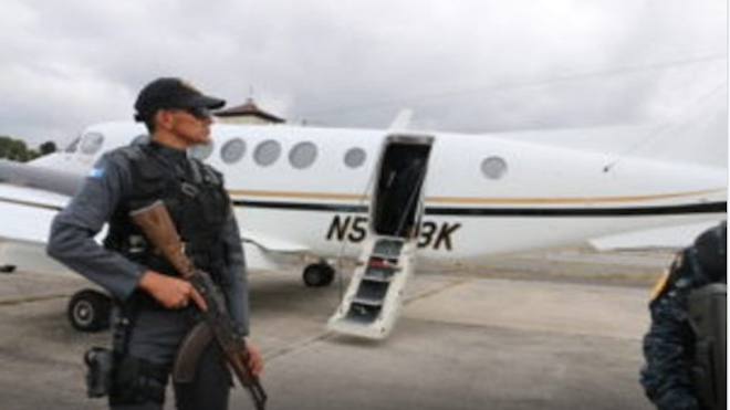 Guatemala extradita a cuatro presuntos narcos a EEUU