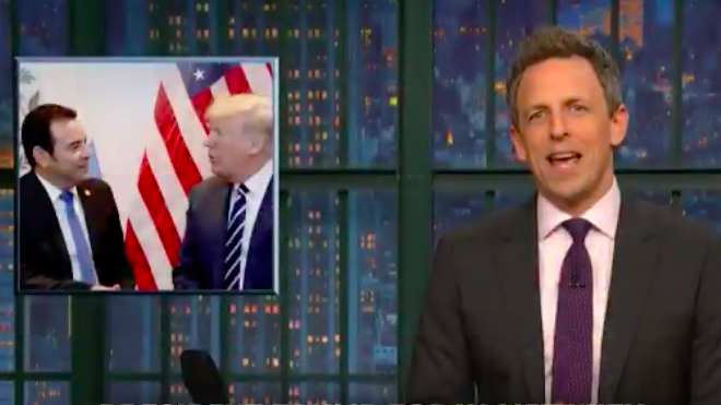 Seth Meyers hace broma sobre Jimmy Morales