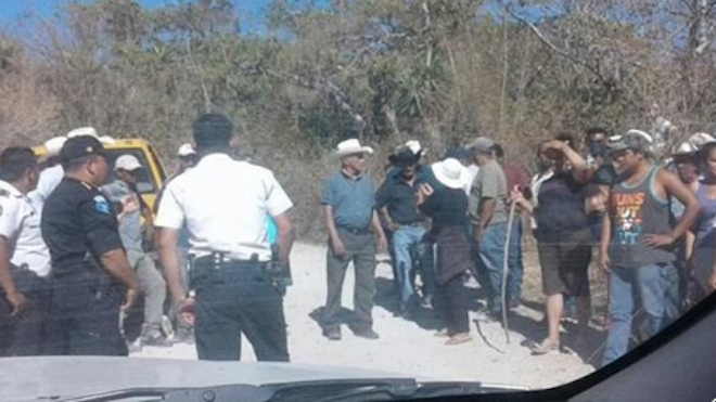 Retienen a dos ejecutivos de Minera San Rafael en aldea de Santa Rosa