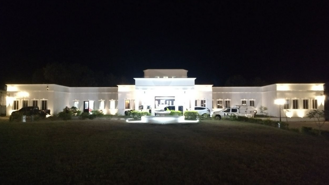 La casa blanca de Manuel Baldizón