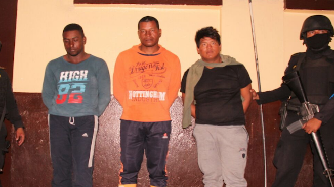 GALERÍA: Capturan a tres extranjeros con 707 kilos de cocaína en el Pacífico