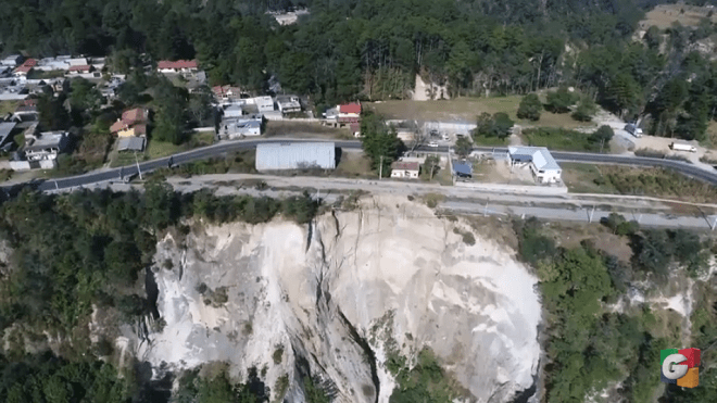 Hundimiento en Chichicastenango, Quiché amenaza con llevarse paso alterno