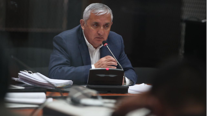 Otto Pérez Molina pide salir de prisión porque en cualquier momento puede sufrir "muerte súbita"