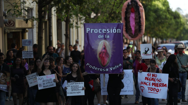 Procesión de la poderosa vulva