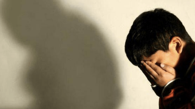 abuso a menores - abuso a un niño de 8 años