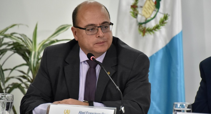 #URGENTE Conozca al nuevo jefe de la SAT