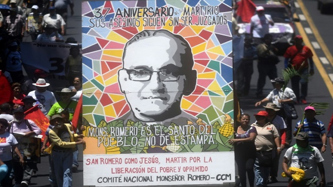El papa Francisco canoniza al arzobispo salvadoreño Romero