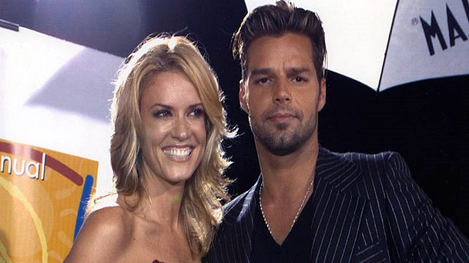 Tras revelar lo complicado que fue para él asumir su homosexualidad, Ricky Martin habló de la mujer que salía con él en esa época pese a saber que era gay