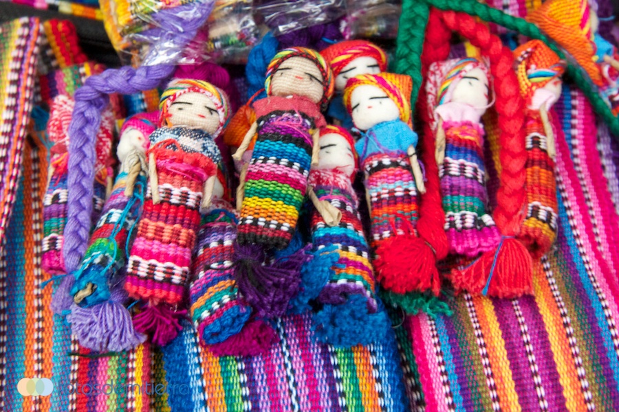 Conoces la historia de las muñequitas quitapenas?