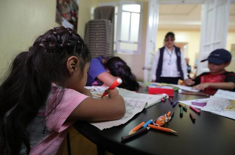 Regresan a Guatemala 16 niños migrantes, 3 de ellos separados de sus padres en EEUU