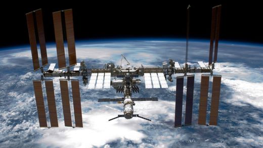 Cómo es el ascensor espacial de Japón que "subirá" a la Estación Espacial Internacional