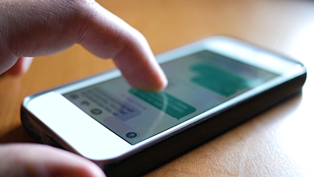 Sexting alcanza a uno de cada siete niños